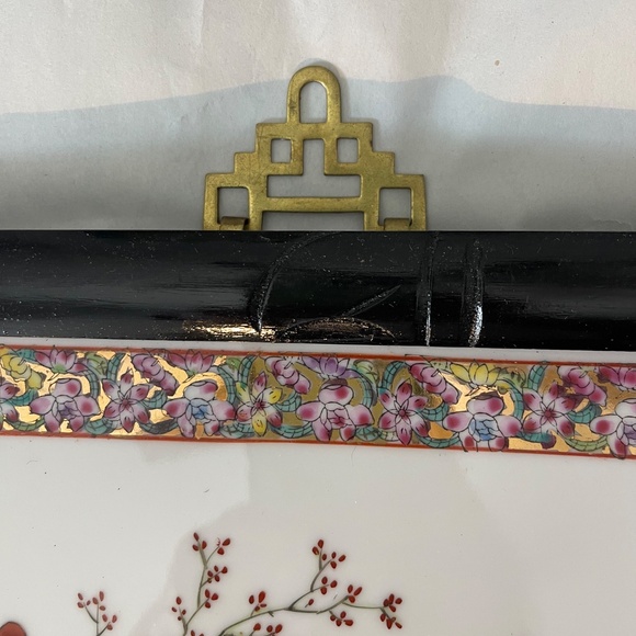 Framed Vintage Chinese Famille Rose Porcelain Plaque in Bamboo Style Frame - Picture 6 of 11